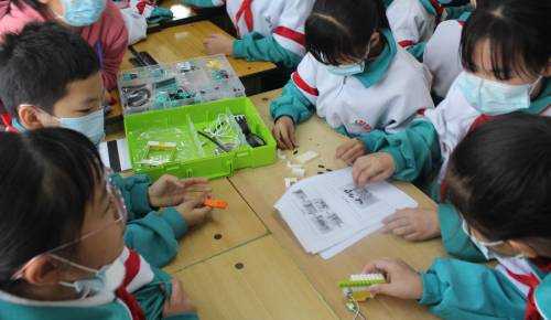 让AI写的东西读起来像人话，这些招儿你得知道