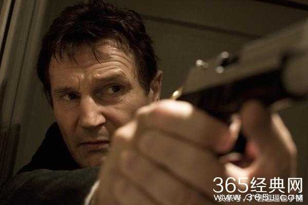 谁说拍电影非得烧钱?这位AI制片大神用键盘敲出了好莱坞质感 谁说拍电影非得烧钱?这位AI制片大神用键盘敲出了好莱坞质感