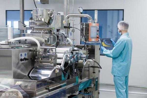 走进CNC技术员的日常：机床旁的智慧舞者