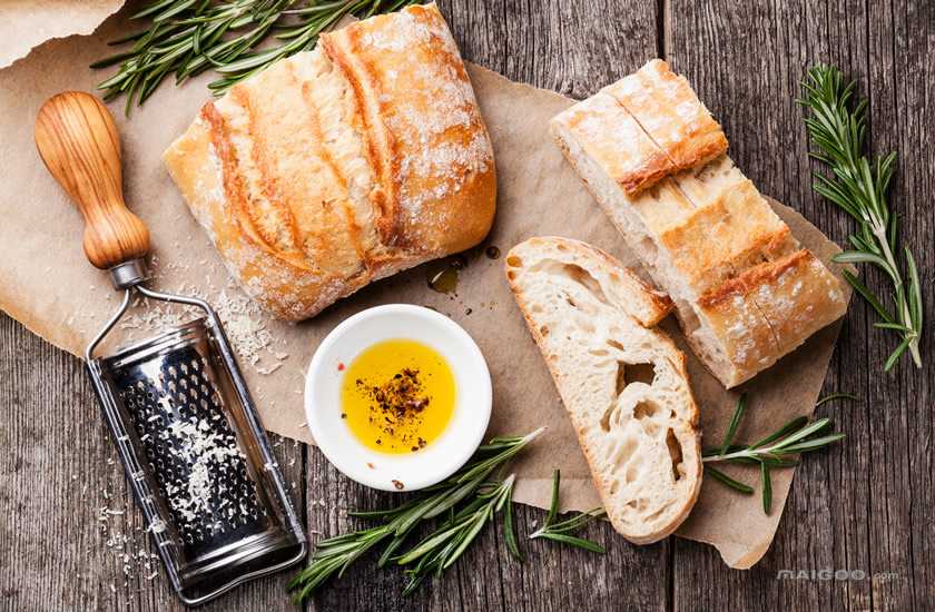 走！去瞧瞧那块会“呼吸”的面包：从揉面到出炉，咱整得明明白白