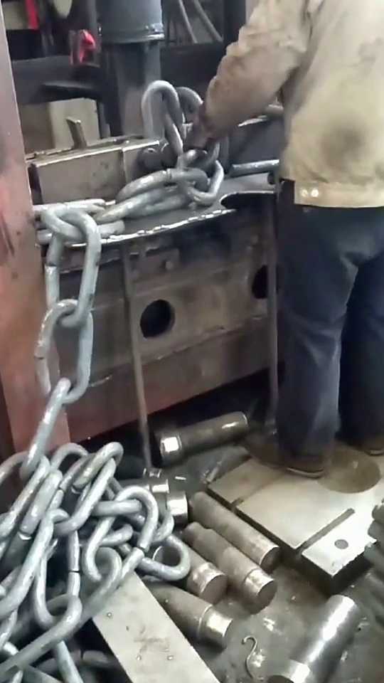 这门领先西方三十年的“黑科技”，为何没能挽救晚清炮火的颓势？