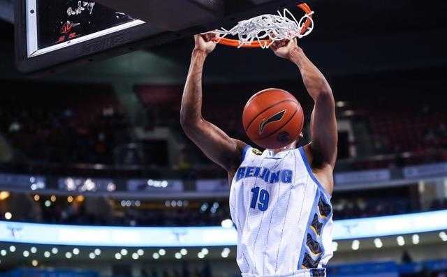 违体犯规有技术犯规:篮球场上的那些弯弯绕 违体犯规有技术犯规:篮球场上的那些弯弯绕