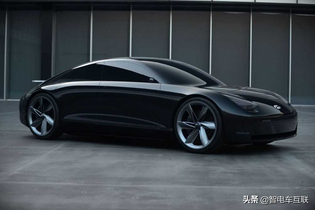 透视迷障：你的爱车如何化身全天候“侦察兵”