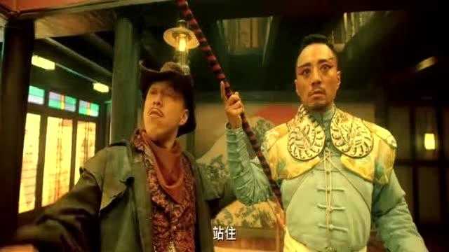 那双眼睛是你的，但眨眼的节奏有点陌生：当AI变脸戏子悄然登台