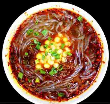 酸辣粉从川渝小摊到国民零食的技术狂奔路