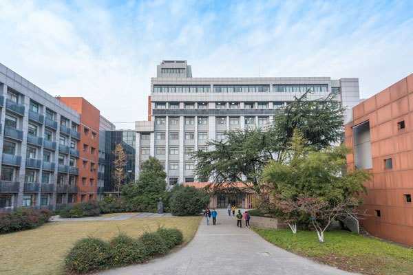金华职业技术大学到底在哪里？这份超全指南让你不再迷路！
