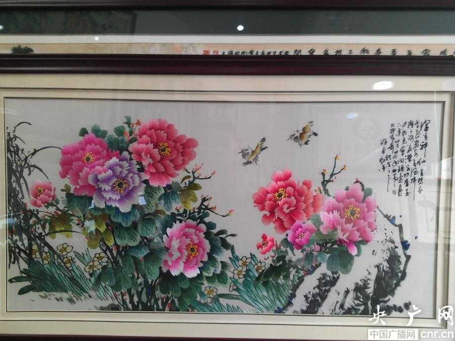 针尖跃入数字星河 AI为千年湘绣绣出新未来