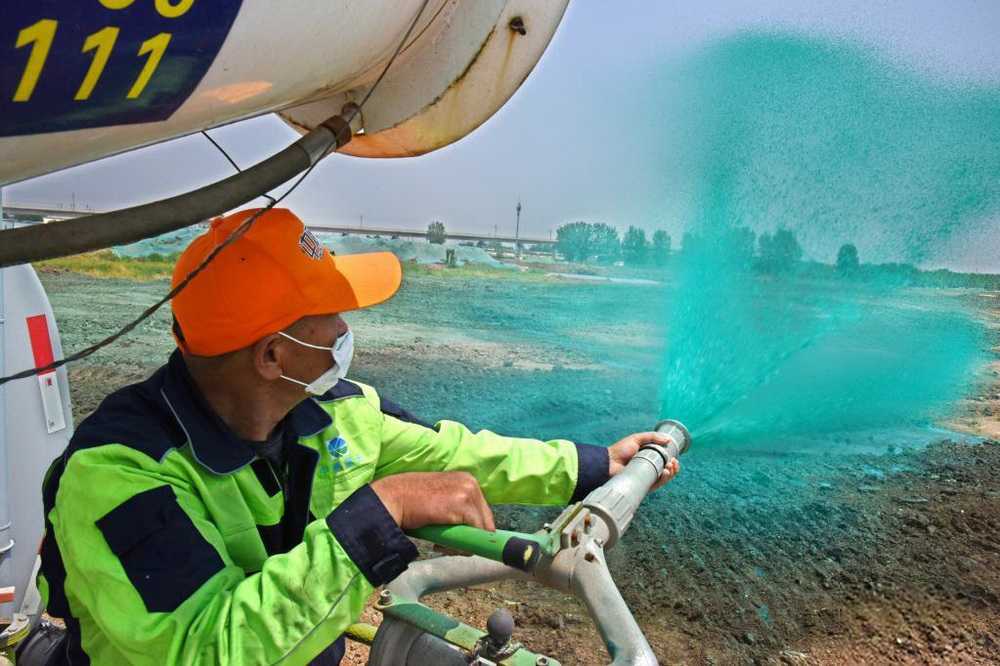 锁匠不传之秘：从嘎吱作响到丝般顺滑，你家的门锁到底经历了什么？