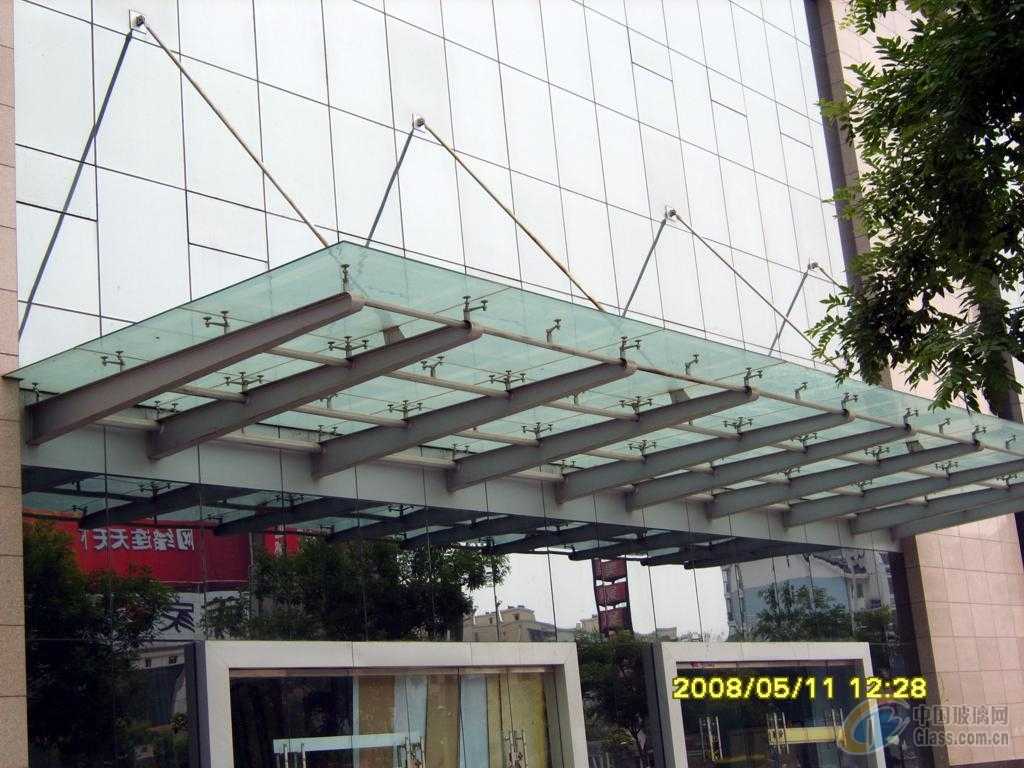 雨天不再愁，智能设计让雨棚搭建变轻松