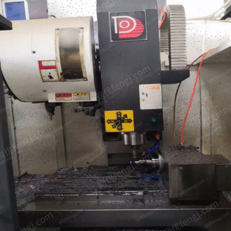 黄浦老厂寻“智”记：当AI钻进机床，老师傅的焦虑变惊喜