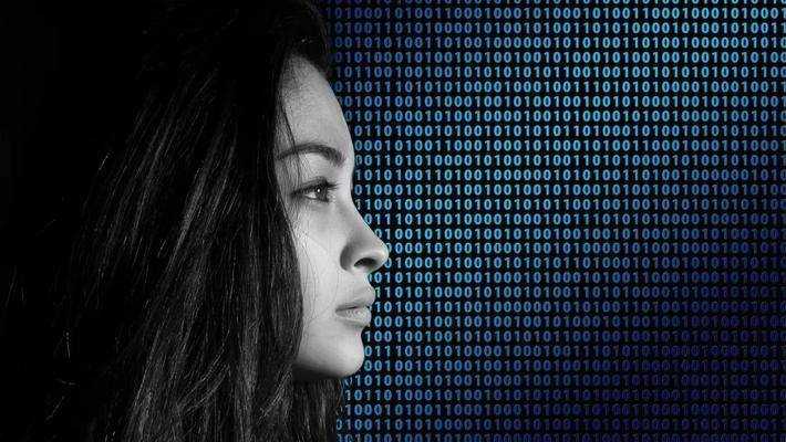 AI双人头：告别尬聊，你的数字分身会搭戏了