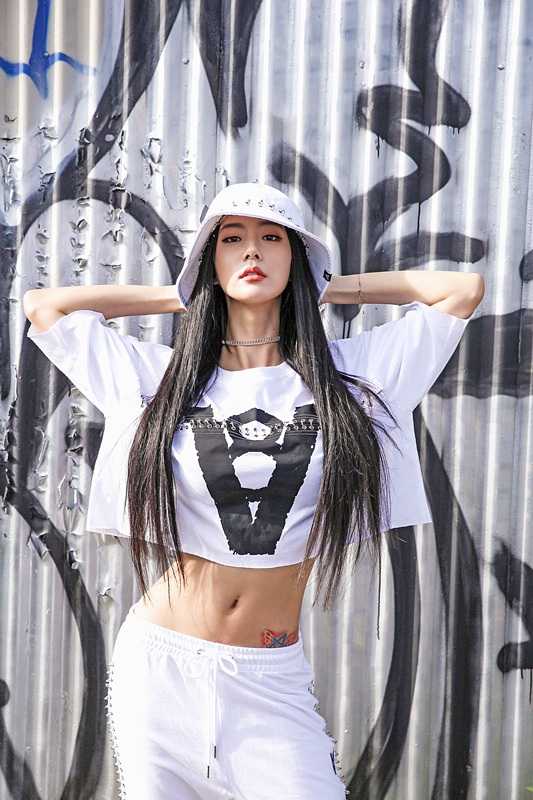 AI换脸“激情喷水”有多吓人？技术滥用背后的法律红线与真实伤害