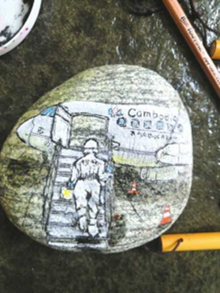 AI这双巧手，连石头都能‘举’得明明白白