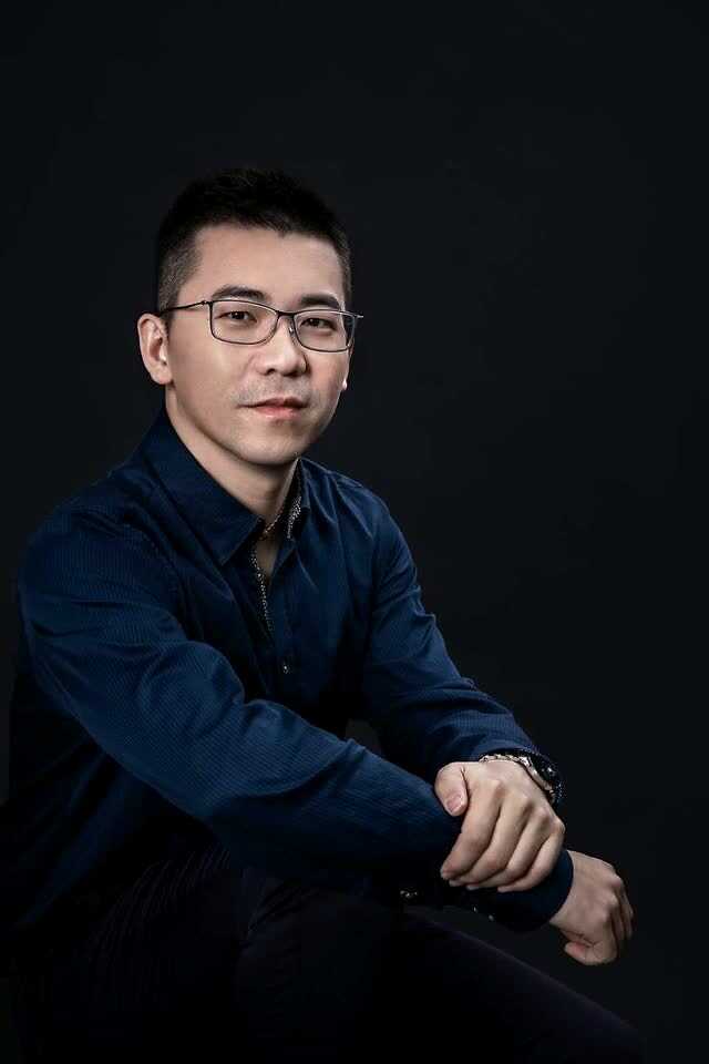 AI黑客桌面，帮你将电脑变得贼拉智能