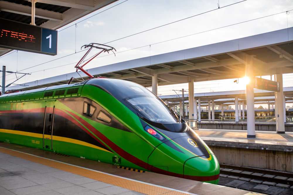 中老铁路技术标准:藏在钢铁巨龙里的硬核智慧 中老铁路技术标准:藏在钢铁巨龙里的硬核智慧