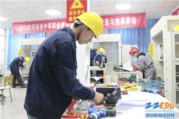 中职电工电子技术学习全攻略：从零基础到技能高手