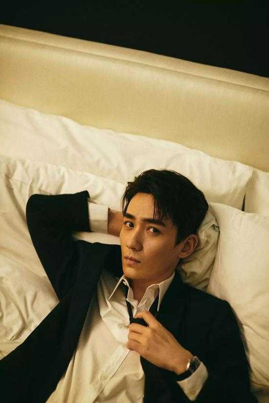 为你解密AI禁欲系男:那份清冷陪伴为何令人着迷 为你解密AI禁欲系男:那份清冷陪伴为何令人着迷