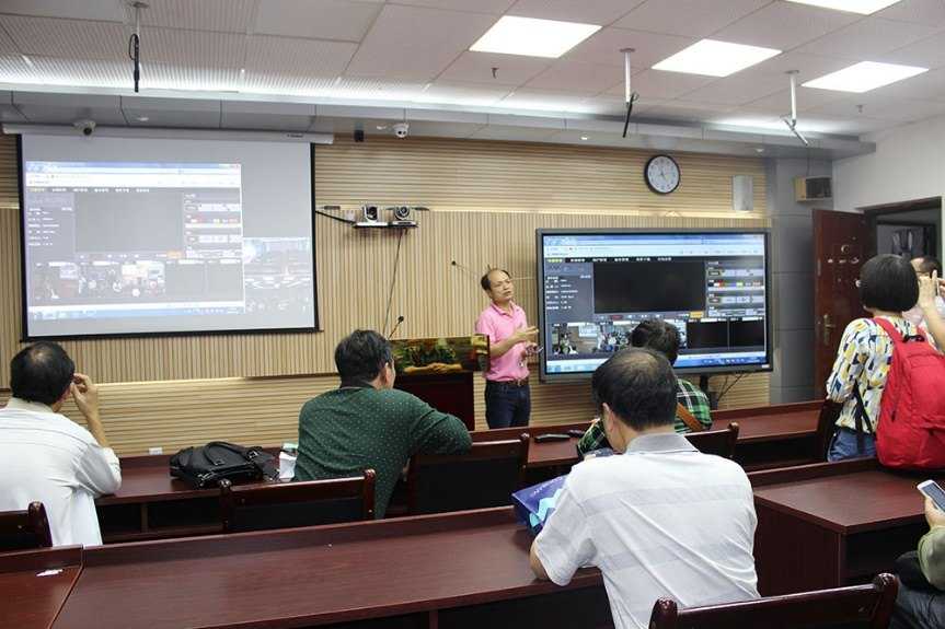 云参观：足不出户逛遍天下，这可不是在做梦！