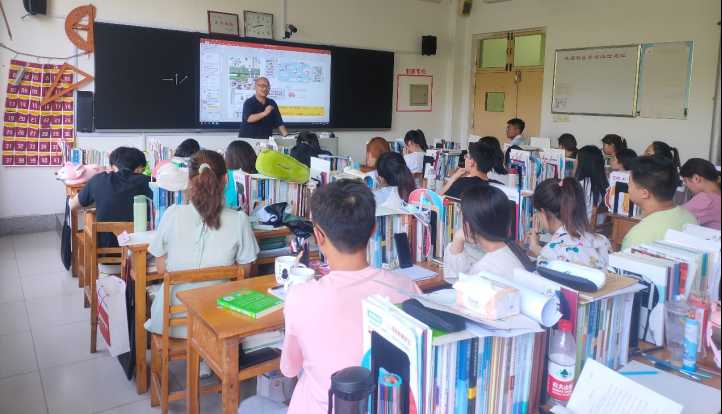 人工智能诈骗班会：守护你的数字钱包秘籍