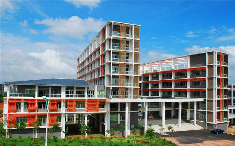 佛山科学技术学院风套装：校园潮流新宠儿