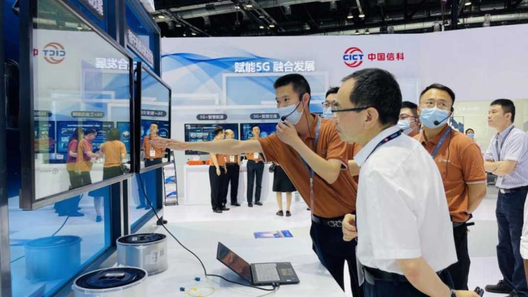 光通信技术员：接光纤赚高薪，年轻人入行正当时