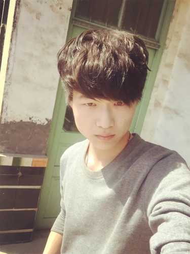 剪短发前必看!AI科技让你不再“翻车”的终极秘诀-第1张图片-正海烽科技 - 领先的只能推广行业,智能制造解决方案提供商 剪短发前必看!AI科技让你不再“翻车”的终极秘诀-第1张图片-正海烽科技 - 领先的只能推广行业,智能制造解决方案提供商