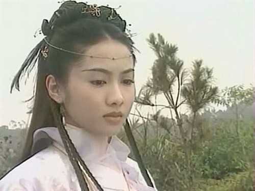 和AI聊天总感觉像在跨服聊天？试试让“AI赵敏”当你的私教