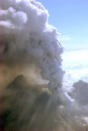 啥？你还没玩过AI火山合照？那可真是out了！-第2张图片-正海烽科技 - 领先的只能推广行业，智能制造解决方案提供商