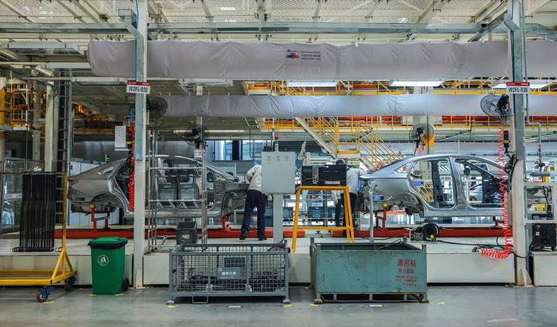 喷涂新技术：告别涂料浪费与低效，开启精准环保新时代