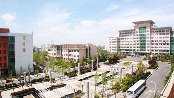 嗷吆！在青职上学是种什么体验？毕业就能端上“铁饭碗”？