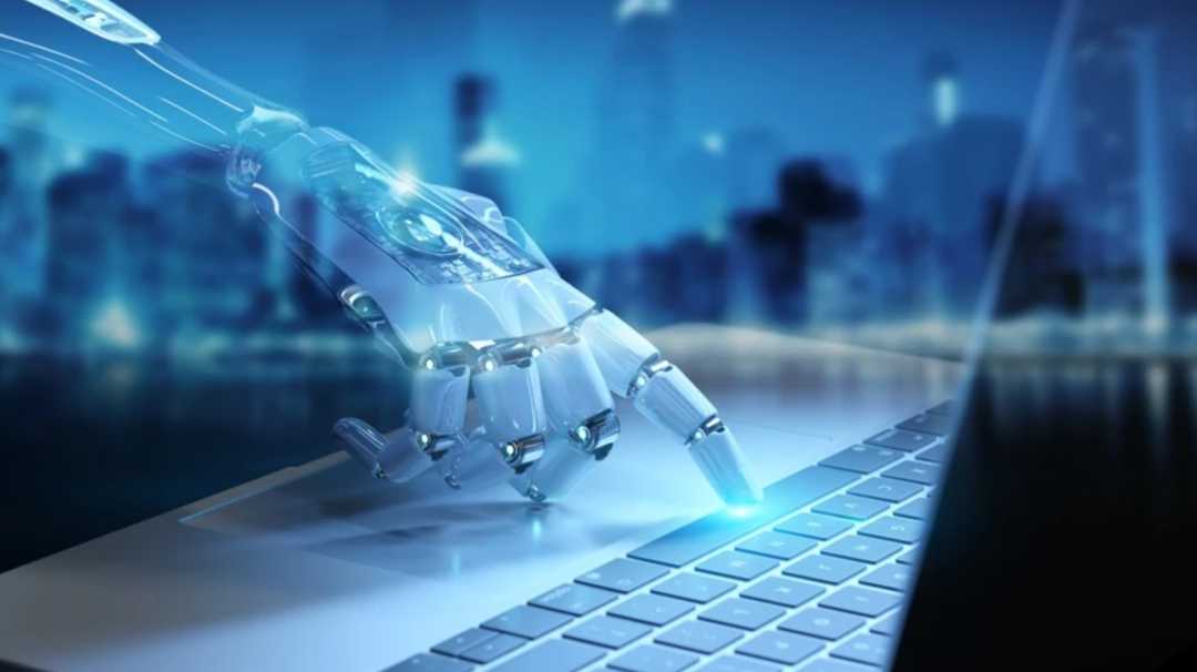 嘿，伙计们，是时候聊聊你口袋里那个即将“成精”的智能体了