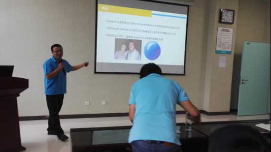 嘿，你知道你身体里藏着一位“看不见的教练”吗？