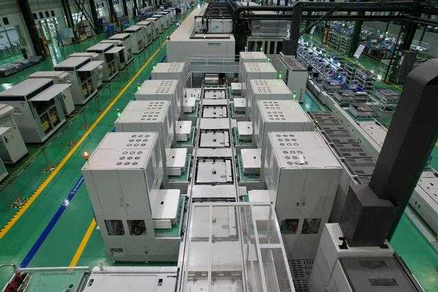 天津那家特变电工可了不得，海上光伏的大家伙让他们整出来了！