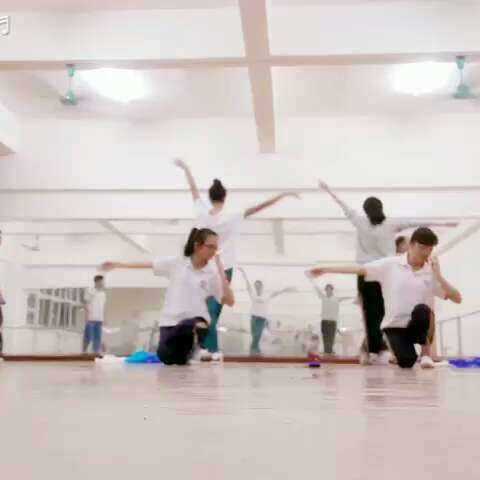 宝妈宝爸看过来，你家宝贝的AI舞蹈时代已来