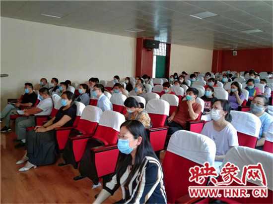 小学信息技术校本培训那些事儿