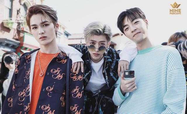 小鬼AI合照全攻略：轻松制作个性跨次元合影