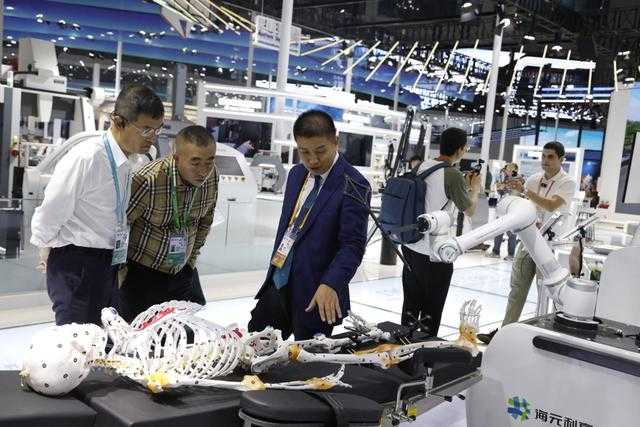 展馆寻路不再难 智慧导航带您精准抵达心仪展位