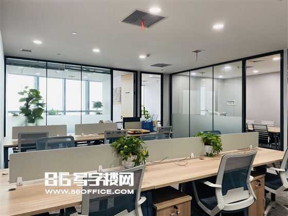 当AI学会了调光圈：你的随拍如何告别塑料感