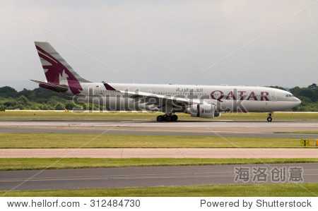 当樱花与芯片相遇：日本航空AI技术如何让每一次飞行更安心