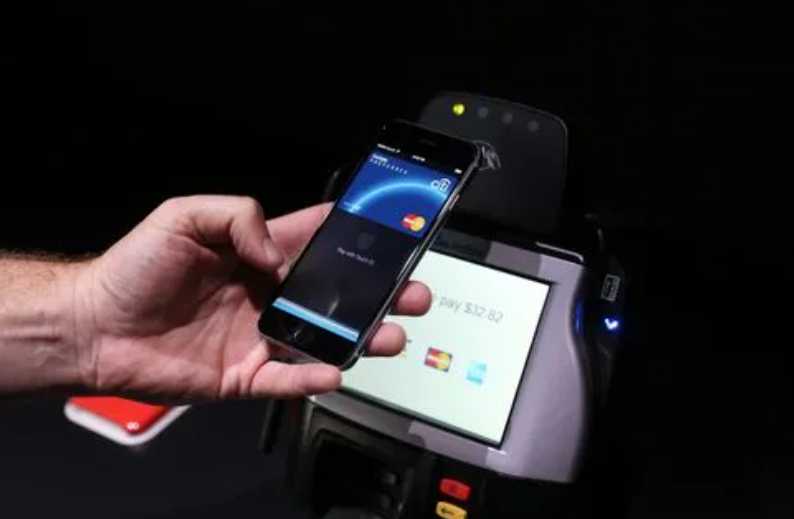 手机轻轻一贴就付钱:NFC移动支付背后的门道与安心-第2张图片-正海烽科技 - 领先的只能推广行业,智能制造解决方案提供商 手机轻轻一贴就付钱:NFC移动支付背后的门道与安心-第2张图片-正海烽科技 - 领先的只能推广行业,智能制造解决方案提供商