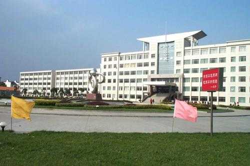 找嘉兴职业技术学院位置一头雾水？这篇指南让你心里厢踏踏实实！