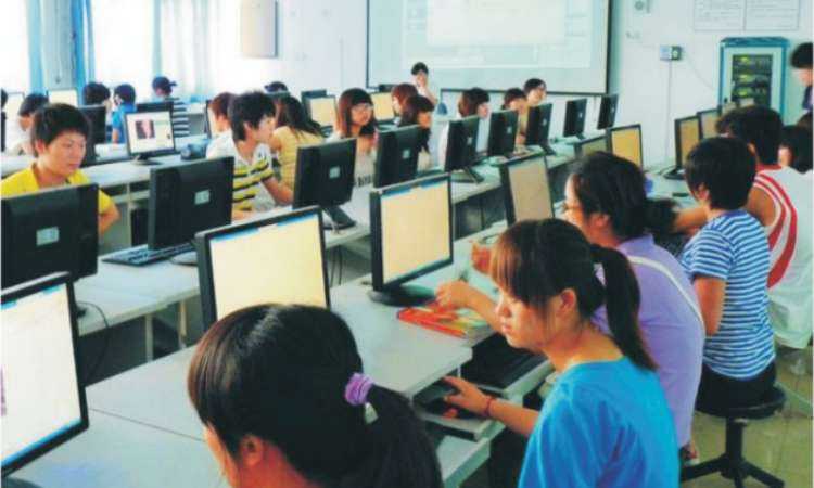 找到靠谱的技能培训学校，点样选先至啱？