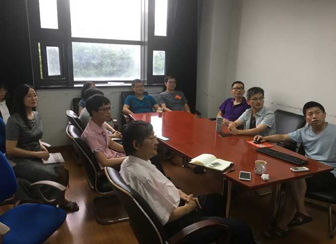 技术沙龙的魔力:从闭门对谈到亿元合作,企业增长的秘密武器 技术沙龙的魔力:从闭门对谈到亿元合作,企业增长的秘密武器