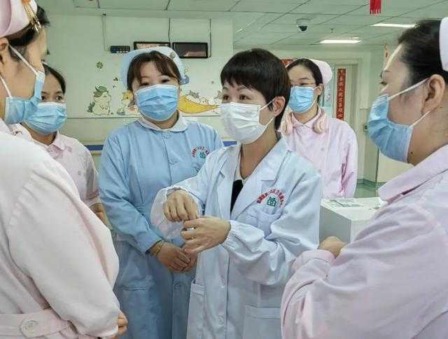 护士“玩转”新技术：从“心里打鼓”到“手里有谱”的实战指南