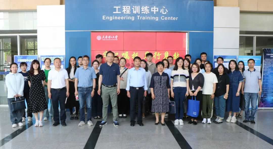 拆掉科技的高墙:当科委和科协成为你我身边的创新合伙人 拆掉科技的高墙:当科委和科协成为你我身边的创新合伙人